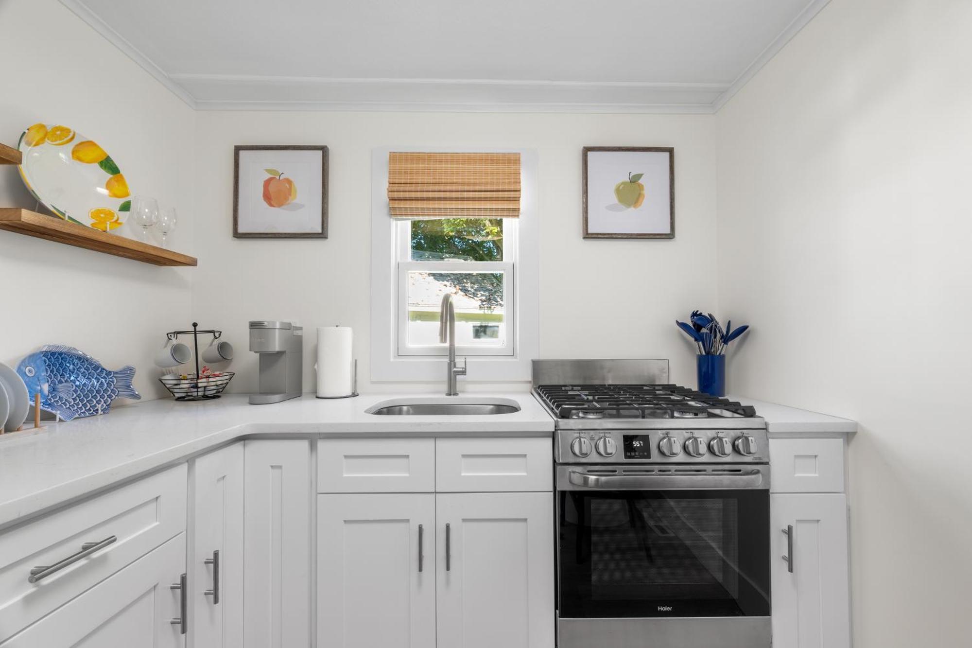 Marina Bay Cottages Waterford Exterior foto